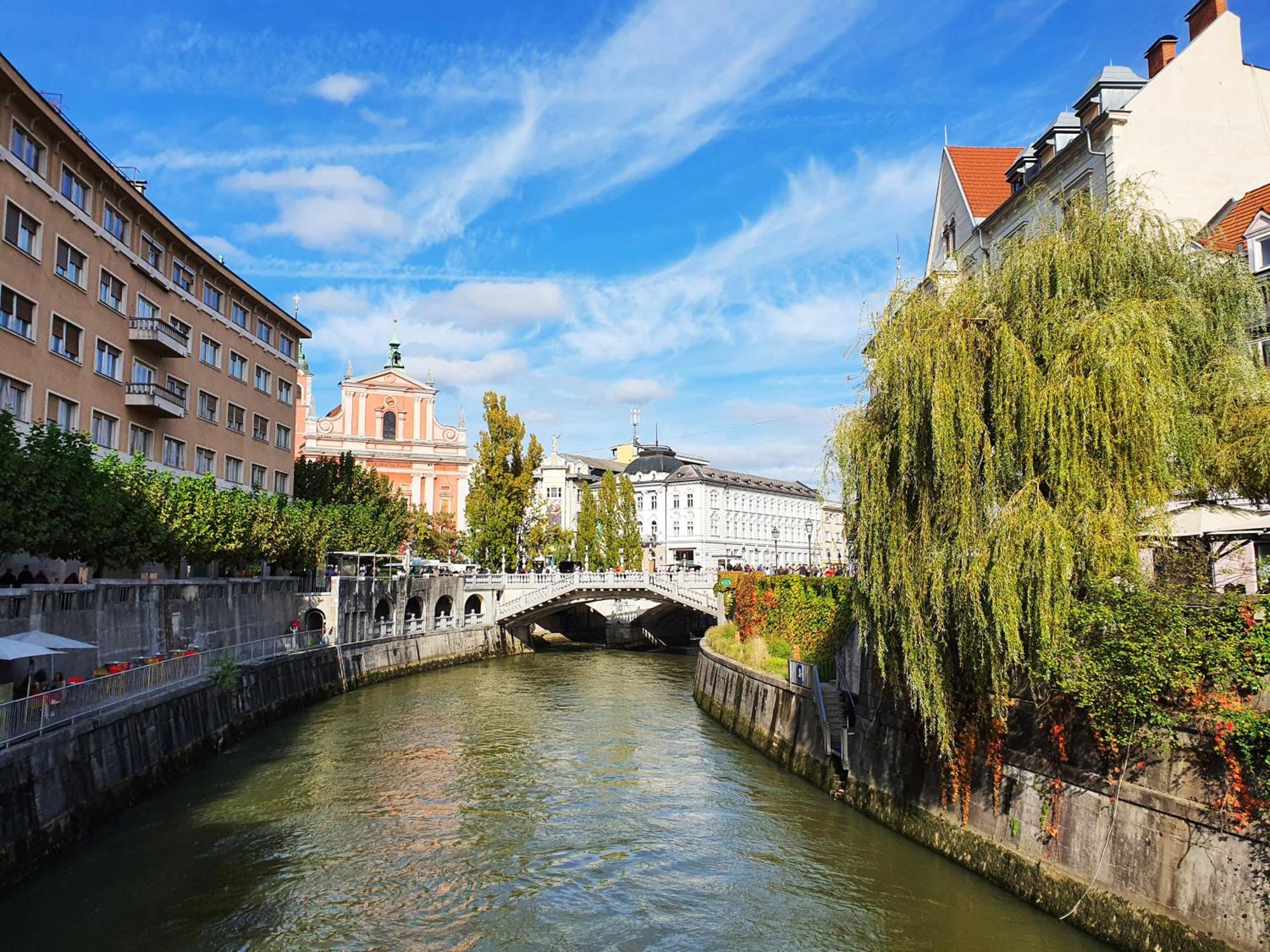 Riverside Elegance Ljubljana Ngoại thất bức ảnh