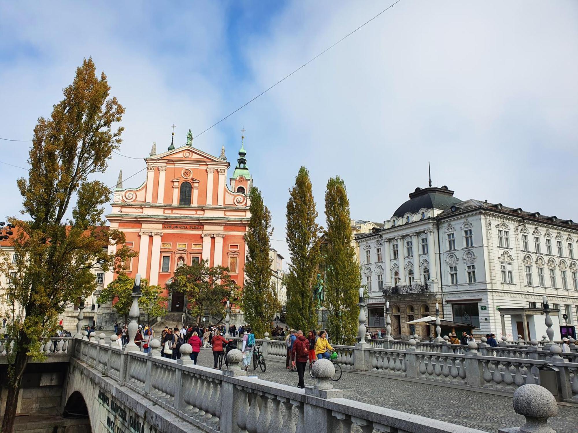 Riverside Elegance Ljubljana Ngoại thất bức ảnh